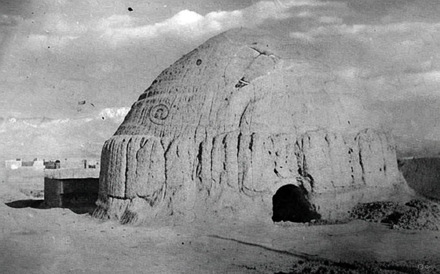 خانه کلنگی سند تک برگ (تجاری مسکونی)
