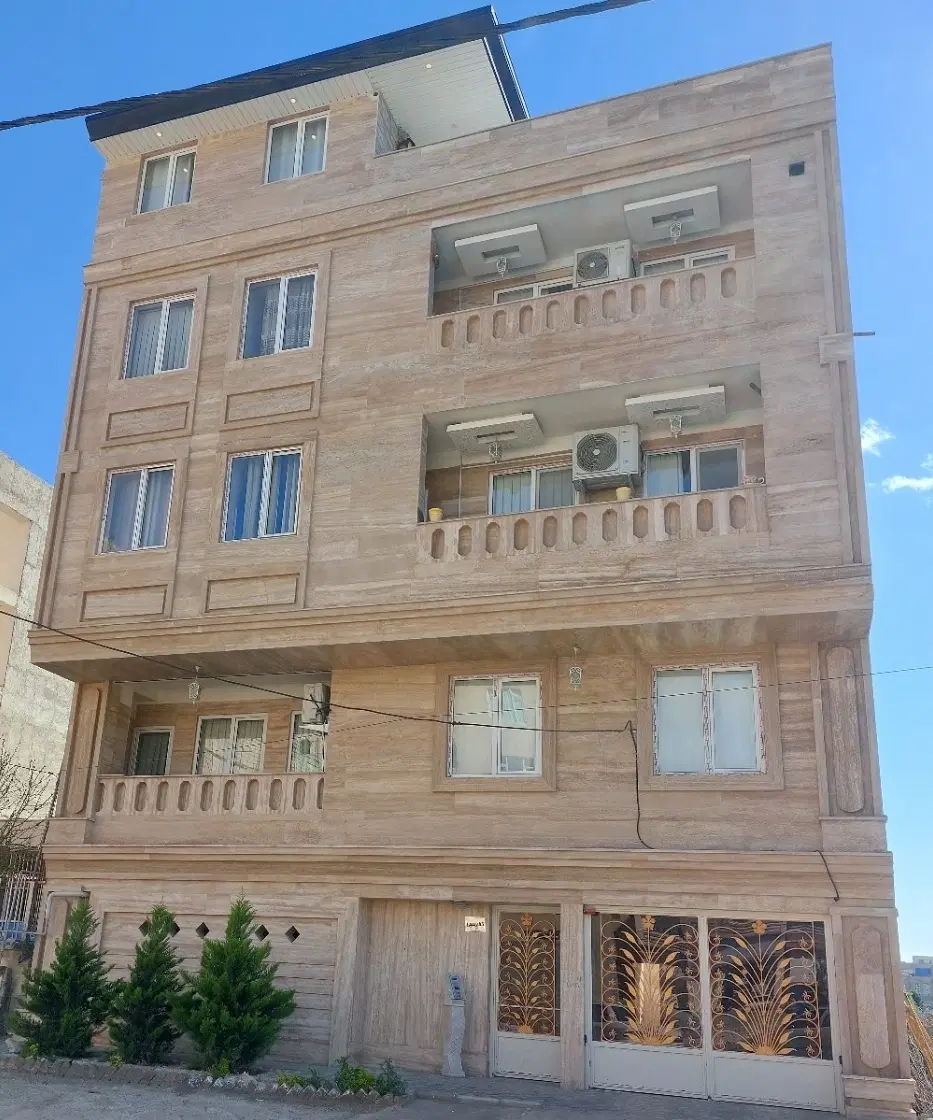آپارتمان ۱۰۰ متری سنددار  ابتدای باغ زمانی