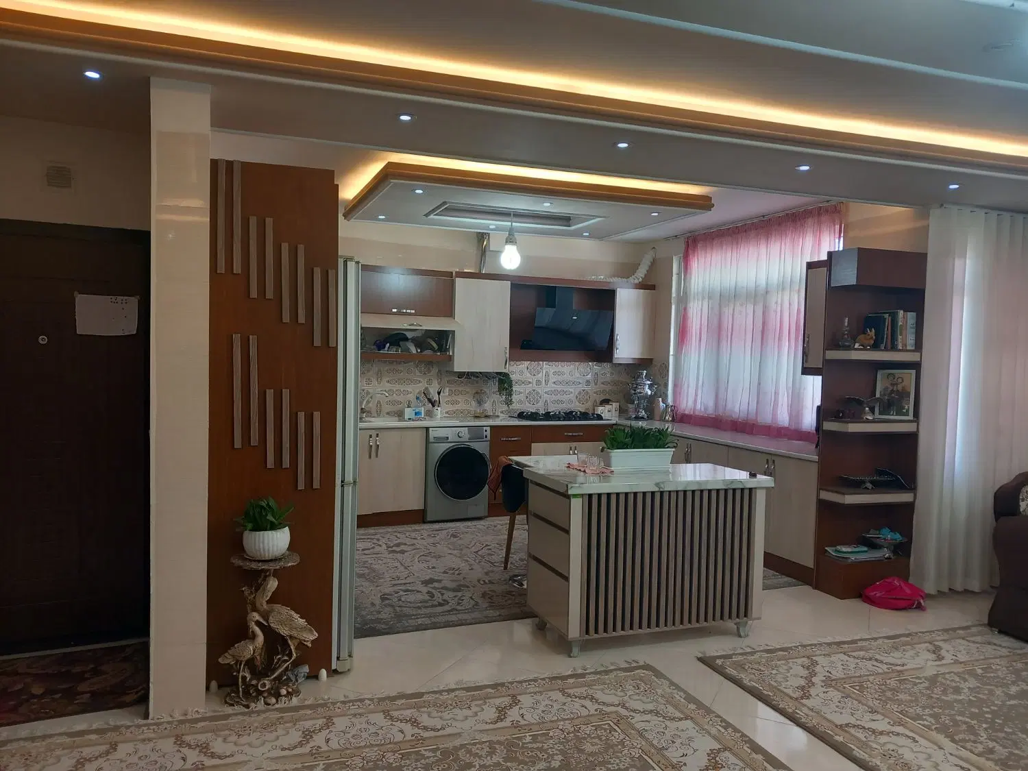 واحد فروشی فول امکانات  ۱۰۷ متر دوخواب