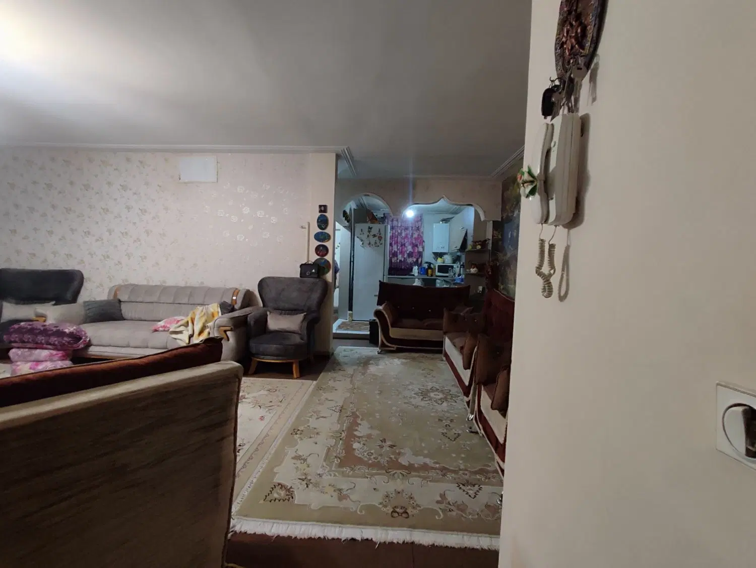 رهن آپارتمان شهرک ناز ۹۷ متر