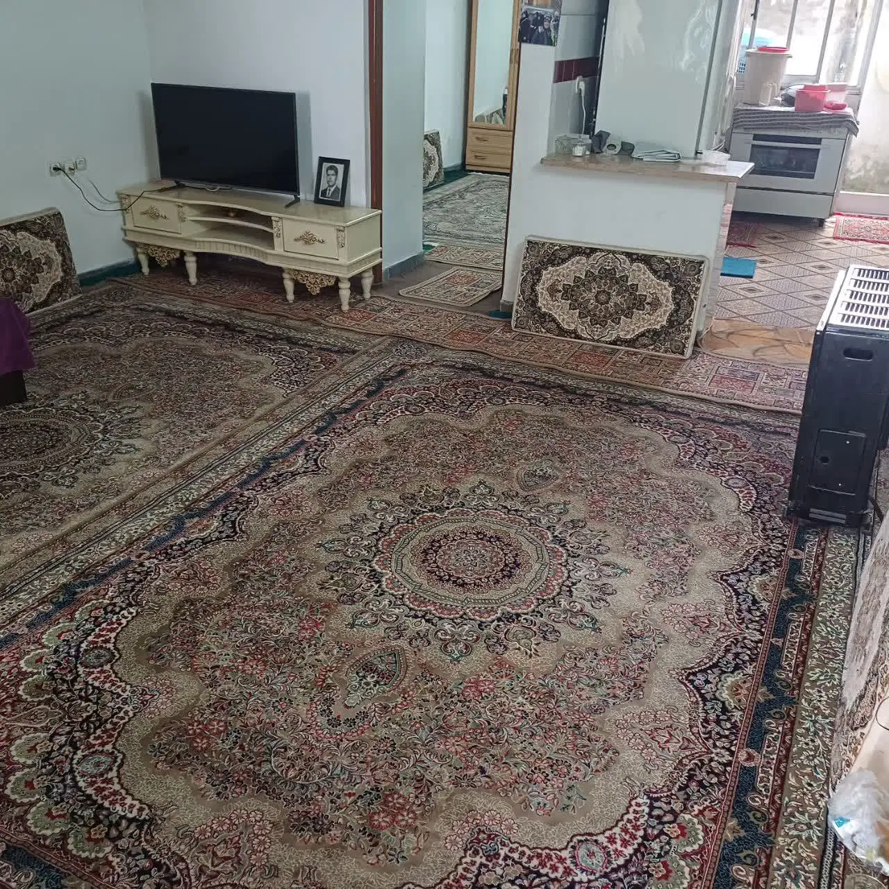 واحد مسکونی همکف با پارکینگ