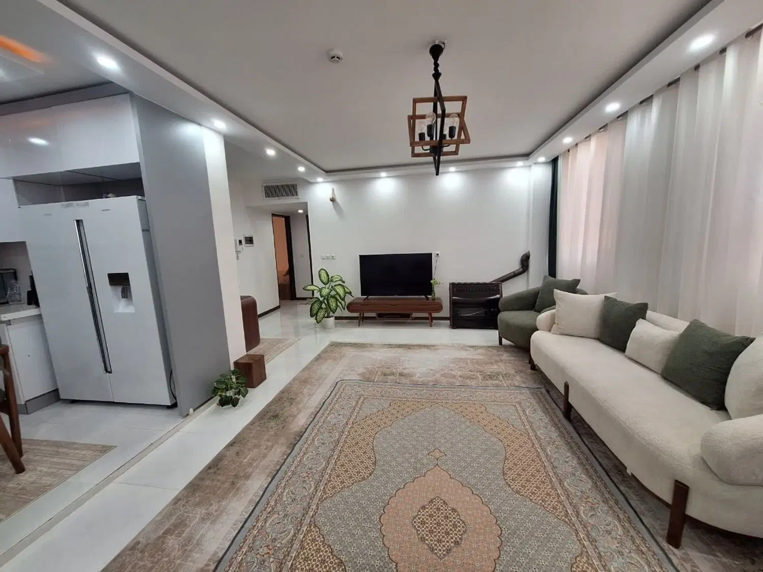 آپارتمان معصومیه شیک ونوساز