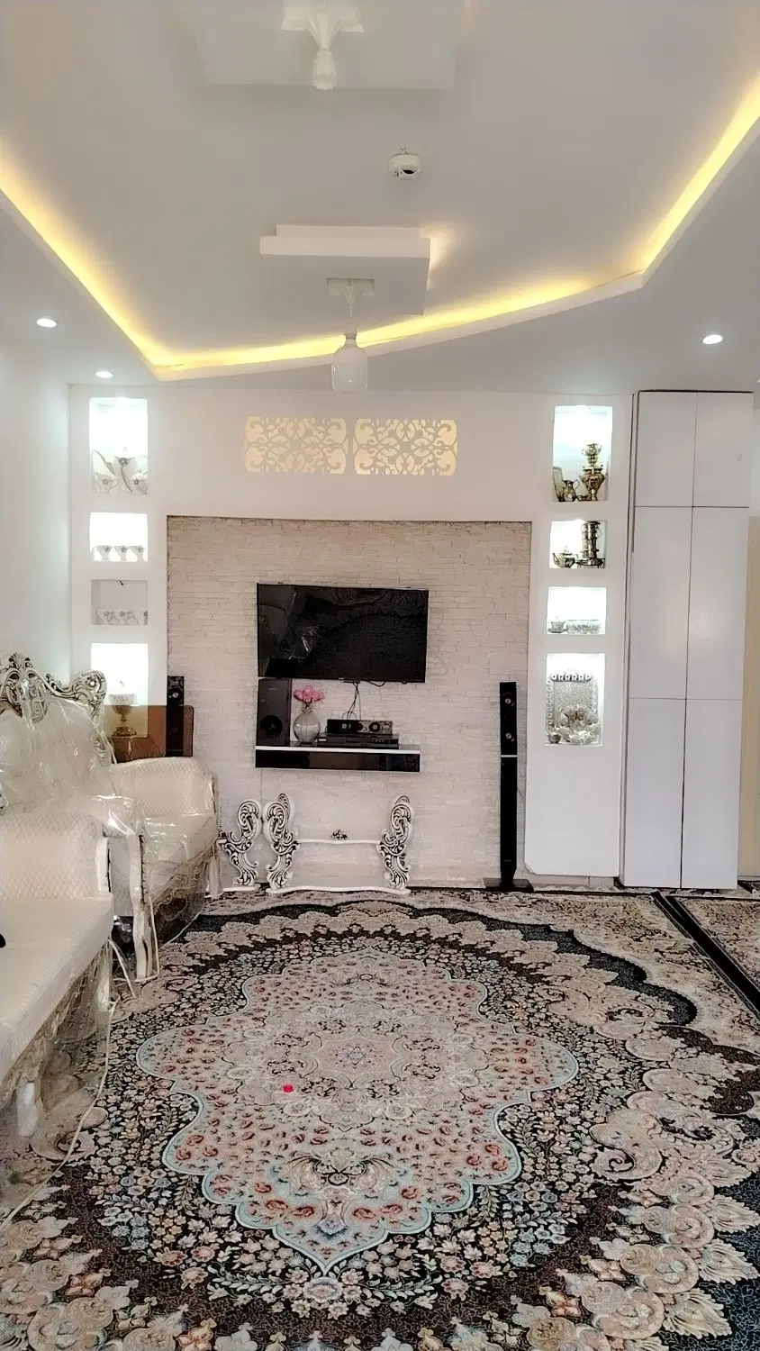 آپارتمان شیک جمهوری
