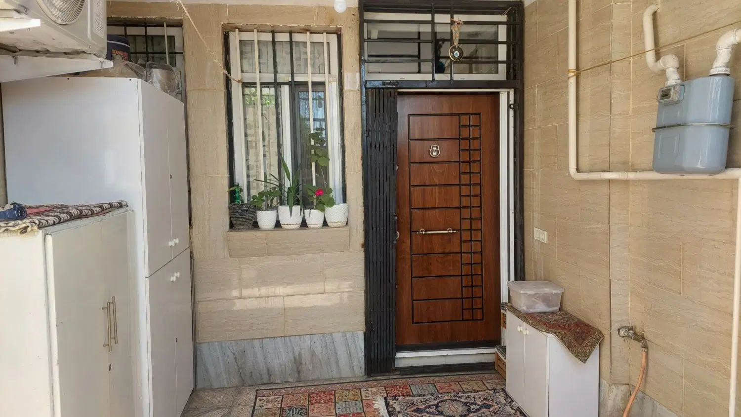 فروش یکجا مجموعه 3 طبقه و معاوضه با تک واحدی ویلای