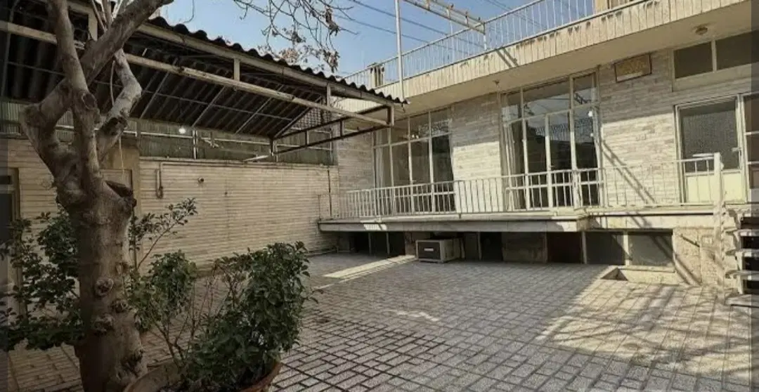 خوابگاه و اتاق دربست با پارکینگ موتور