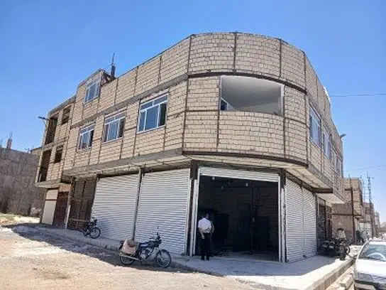 ۷۰ متر مغازه دونبش واقع در ۱۶ متری. قمر بنی هاشم
