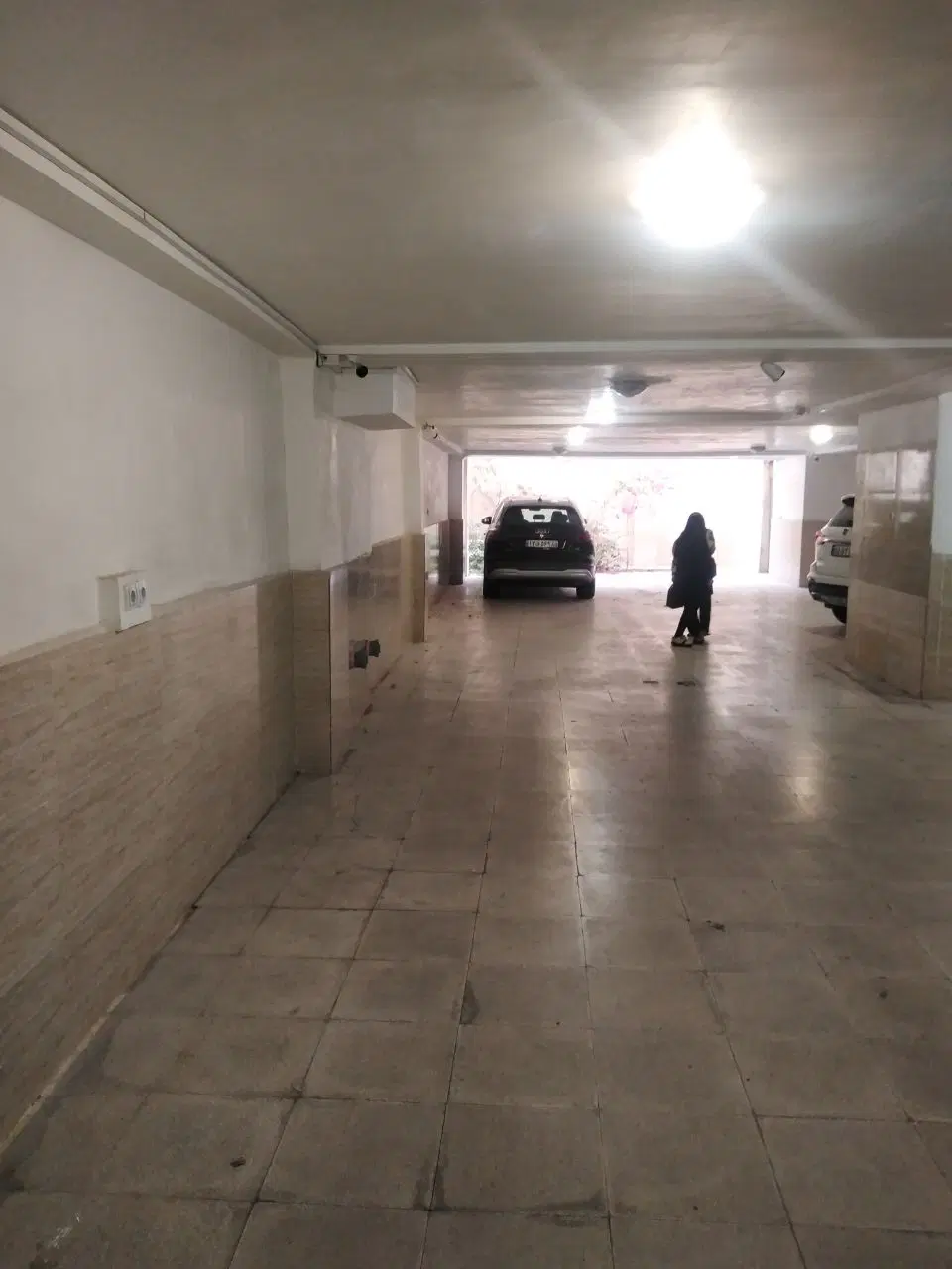 واحد فول امکانات طبقه پنجم 85متری مولوی 20