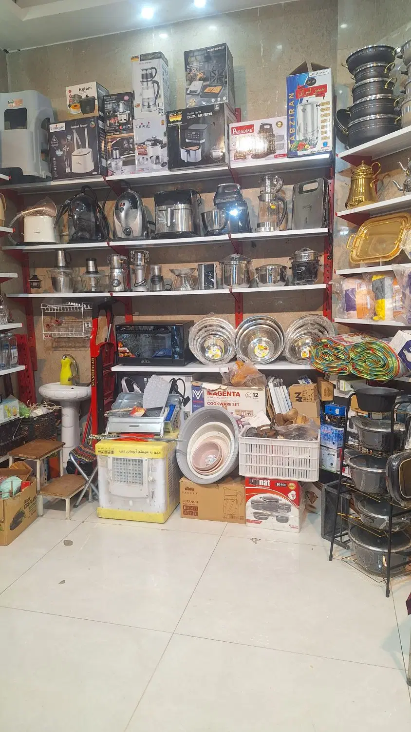 مغازه ۲۳ متری کریمی ۳۰