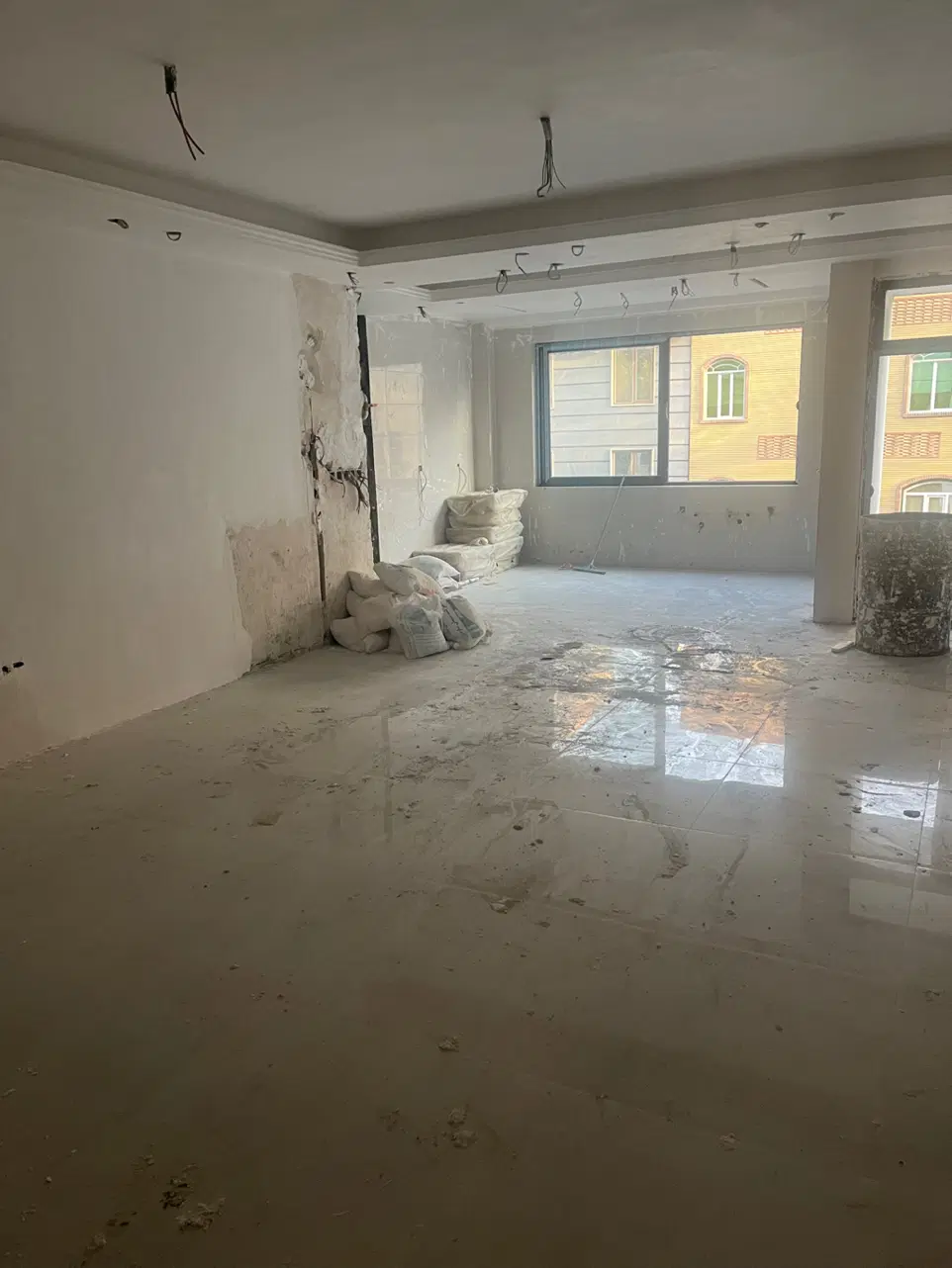 آپارتمان ۱۲۰متری نوساز تک واحدی فول