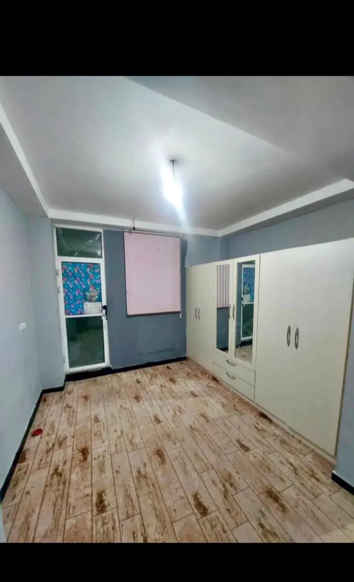 اپارتمان رنگی