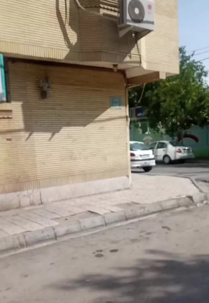 آپارتمان همکف خیلی شیک کولرگازی فروش فوری فوری
