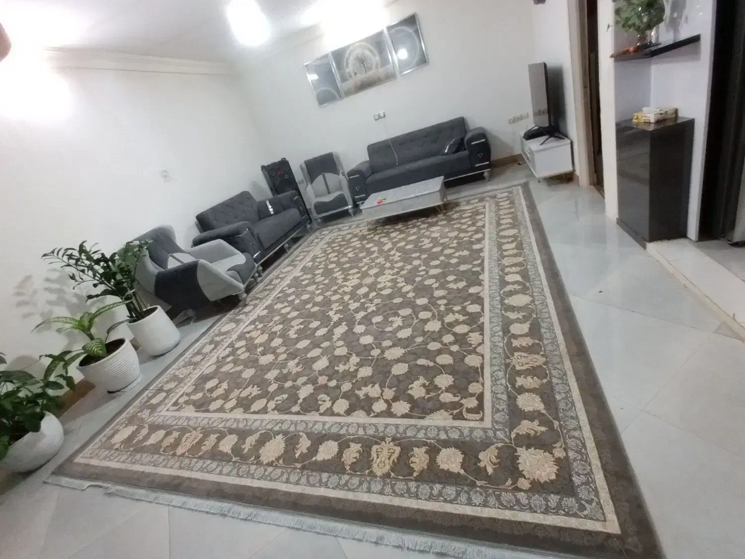 ویلایی ۷۰ متری یک طبقه نیم راه جدا