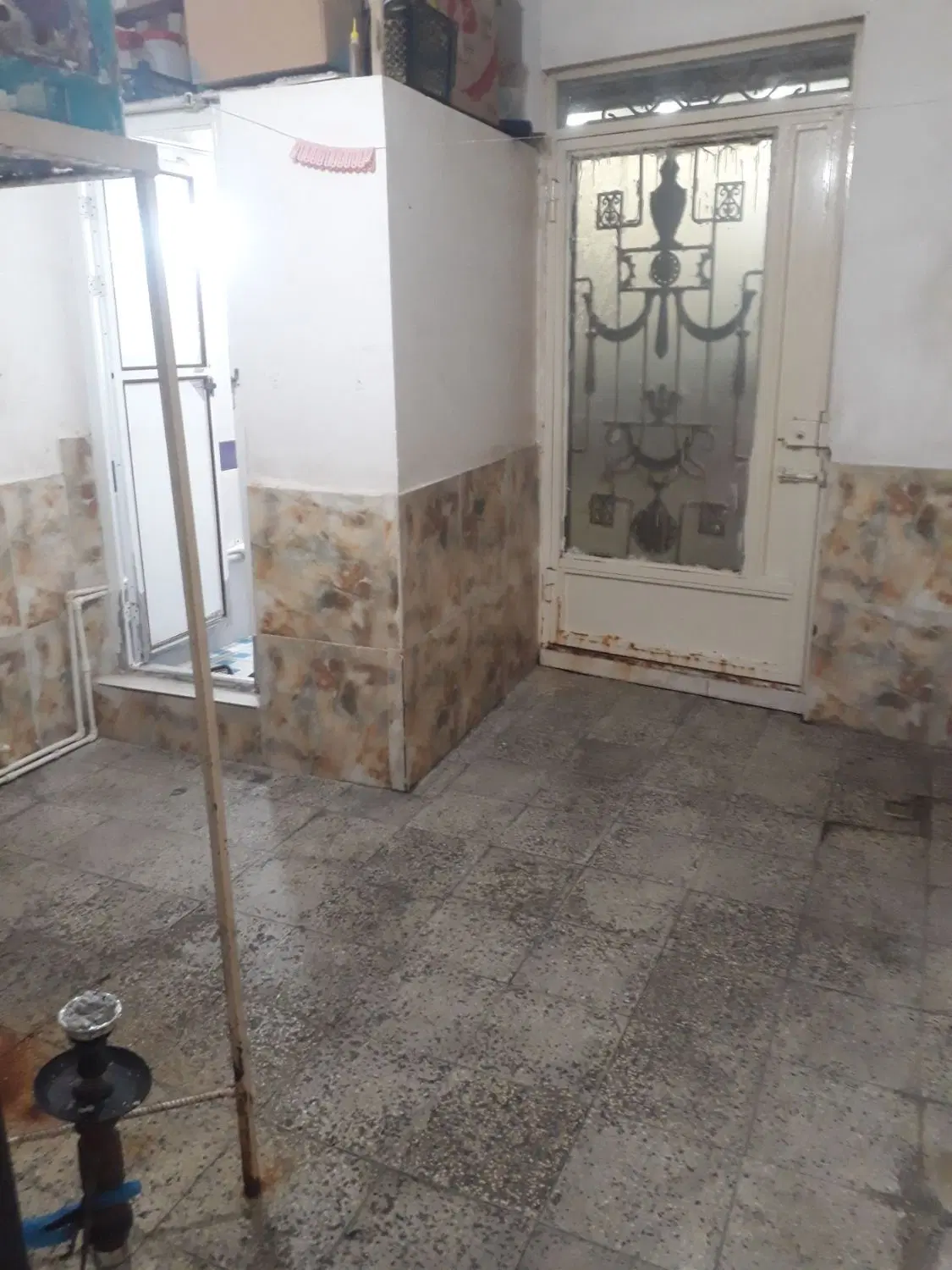 اجاره خانه ویلایی پشت اداره کار راه جدا دربست