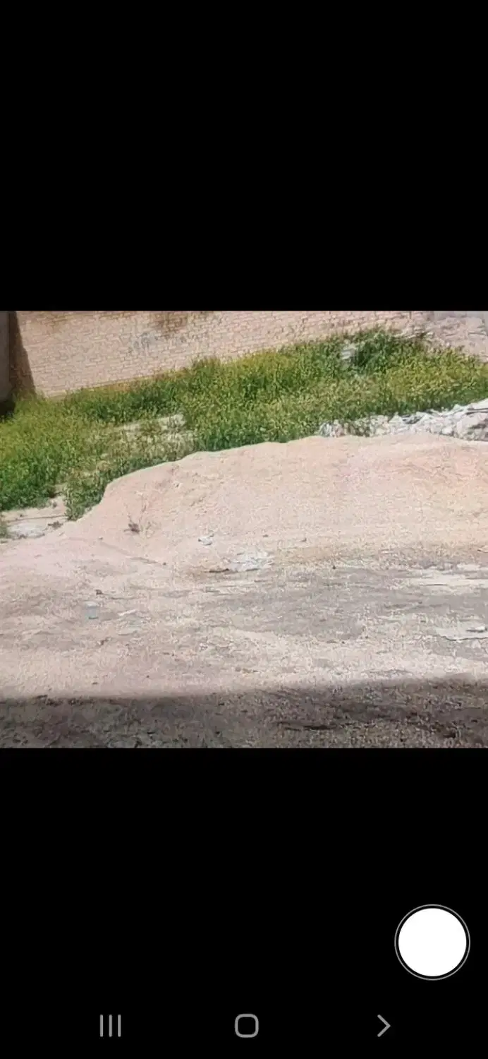 ۲۰۲متر زمین