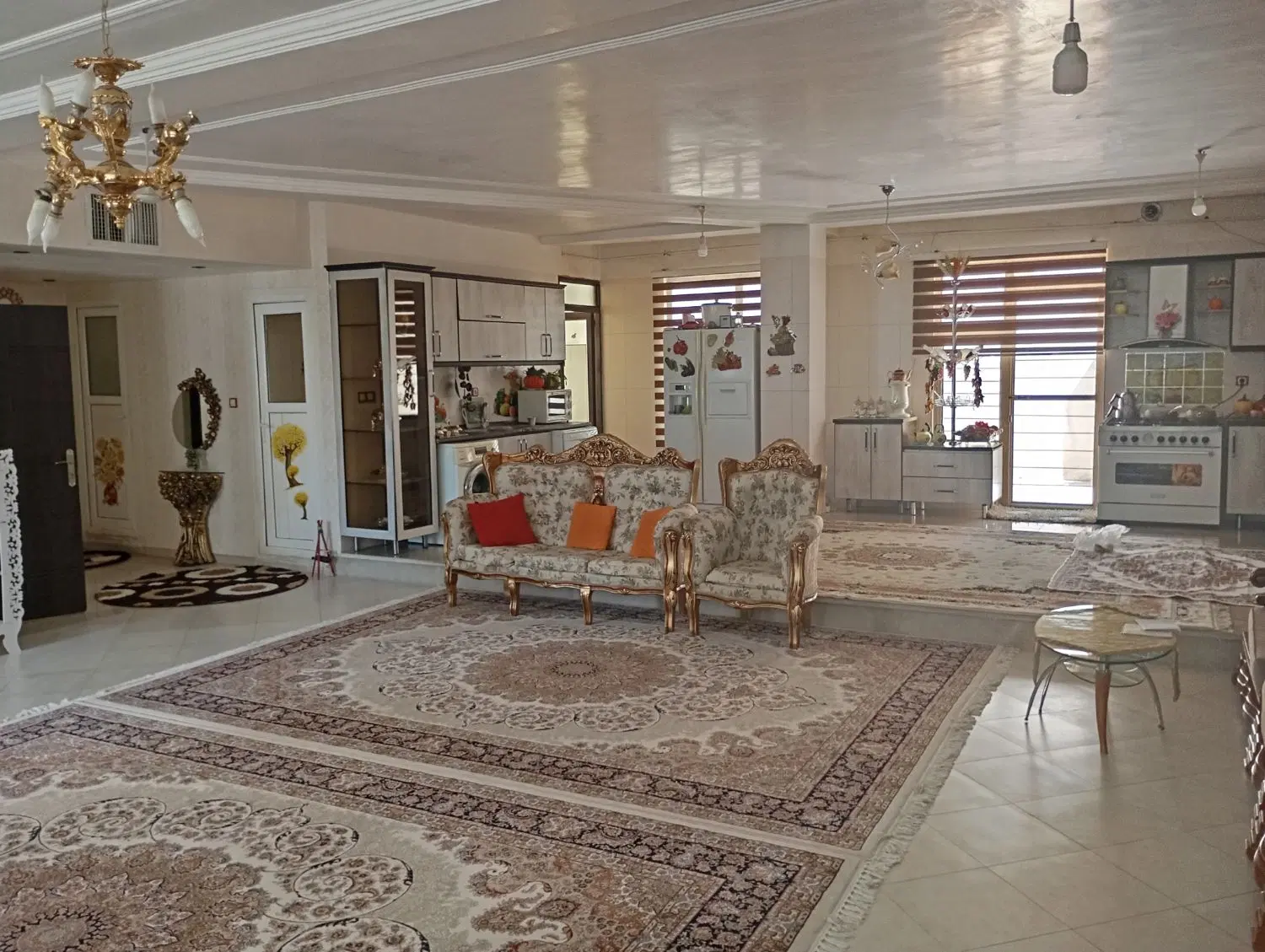اجاره آپارتمان195متری تک واحدی بلوارآزادی