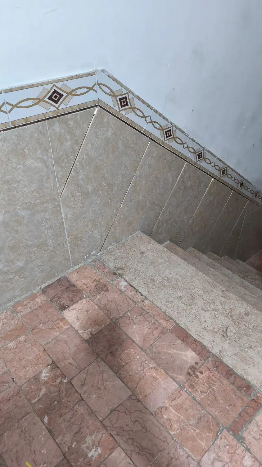 یک واحد آپارتمان در بهارستان