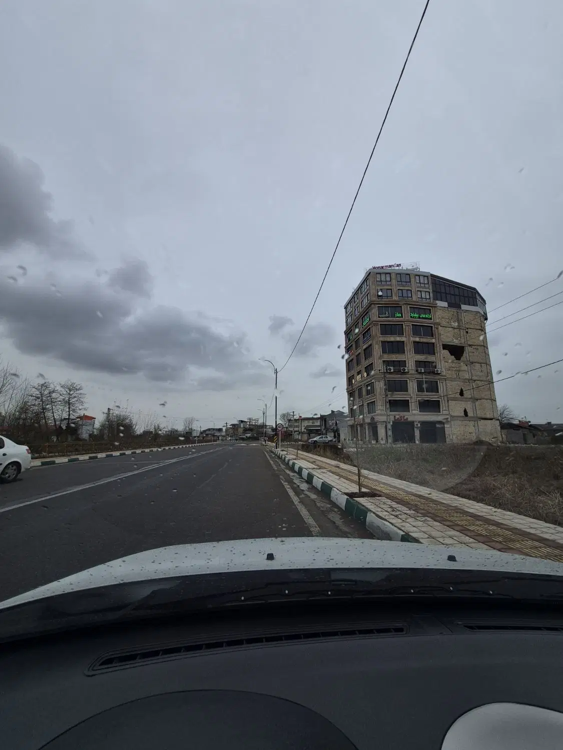 زمین تجاری ژ۵ حوالی برج هومن