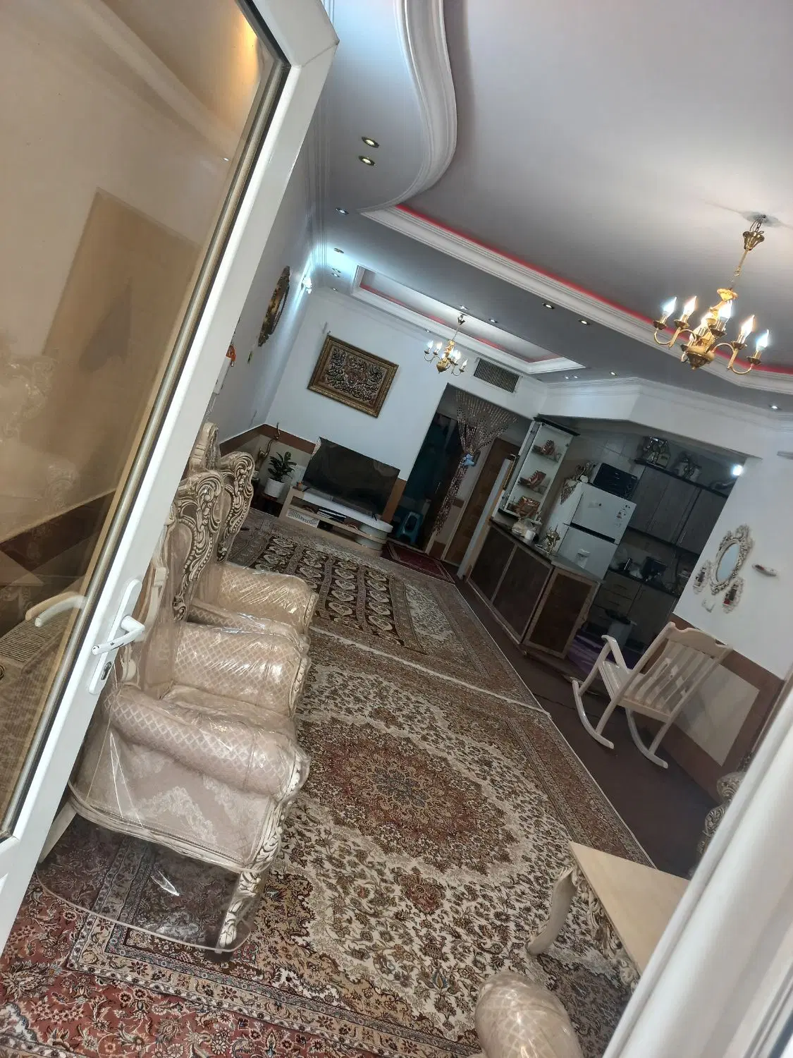 زیرزمین۱۱۰متر  وطن دوست