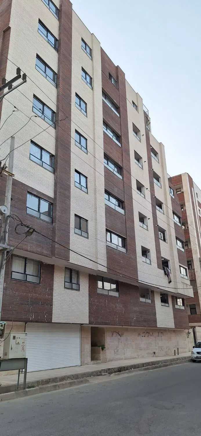 آپارتمان دو خواب_آسانسور_پارکینگ_انباری