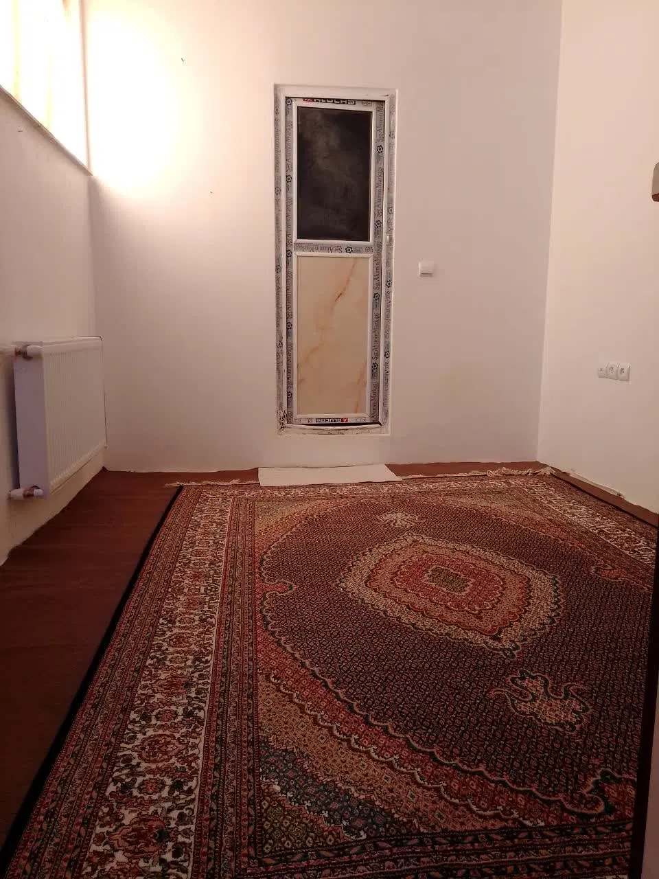 واحد ۴۰ متری چهار راه مارالان