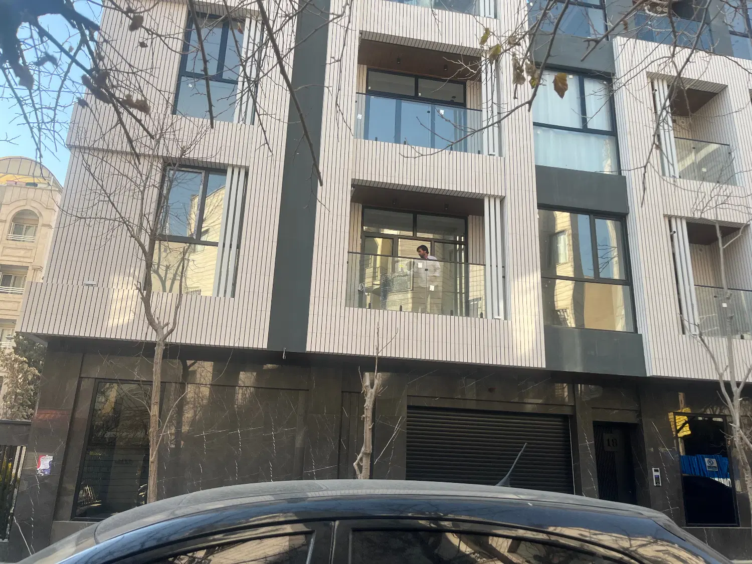 ۸۷ متر_خوش نقشه_فول امکانات_غرق نور_قیمت استثنایی
