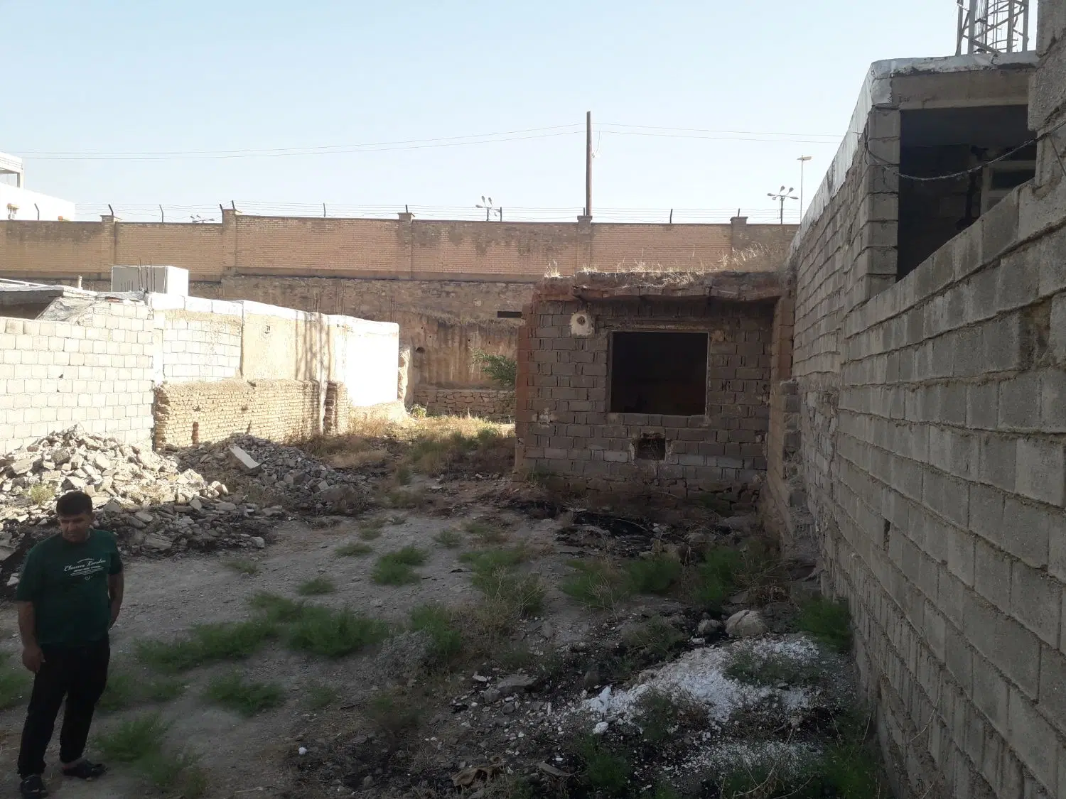 فروش زمین مسکونی درنفتک
