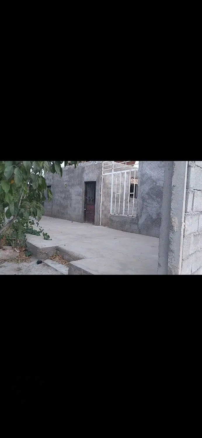 زمین باغی ۲۲۰۰ متر
