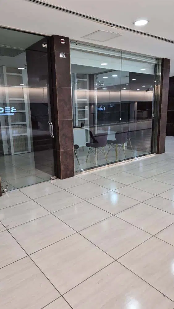 مغازه و غرفه