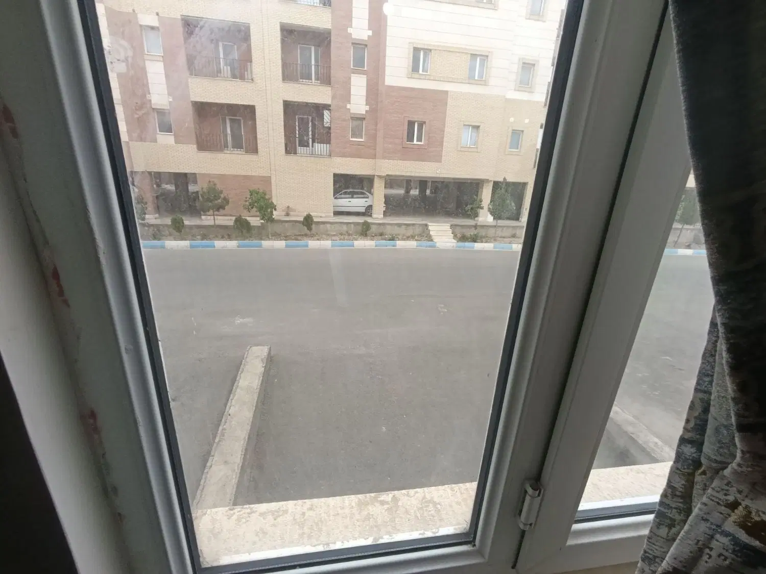 نوساز _شهر جدید هشتگرد_فقط تافردا
