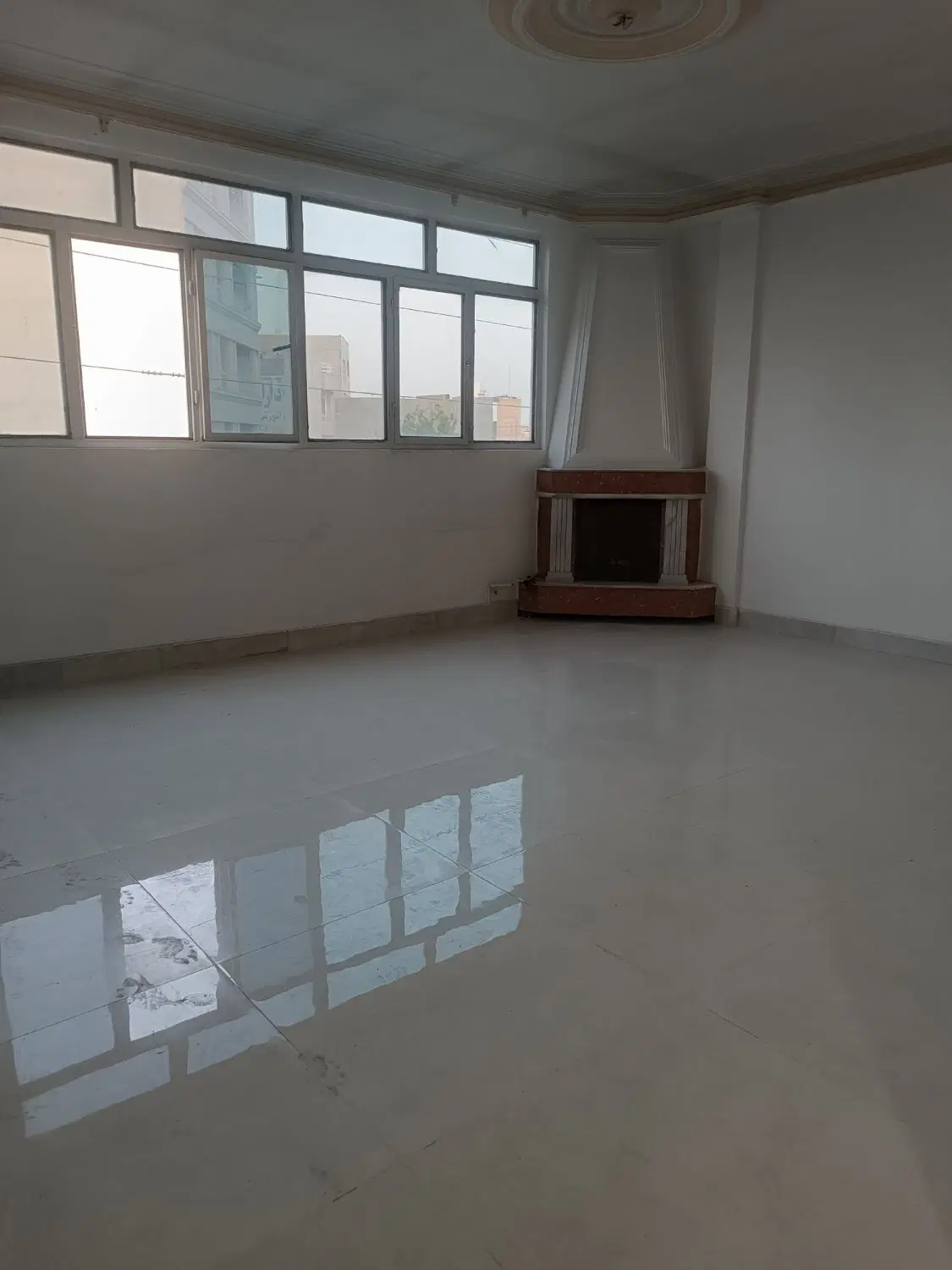 اپارتمان 125 متر  سه خواب