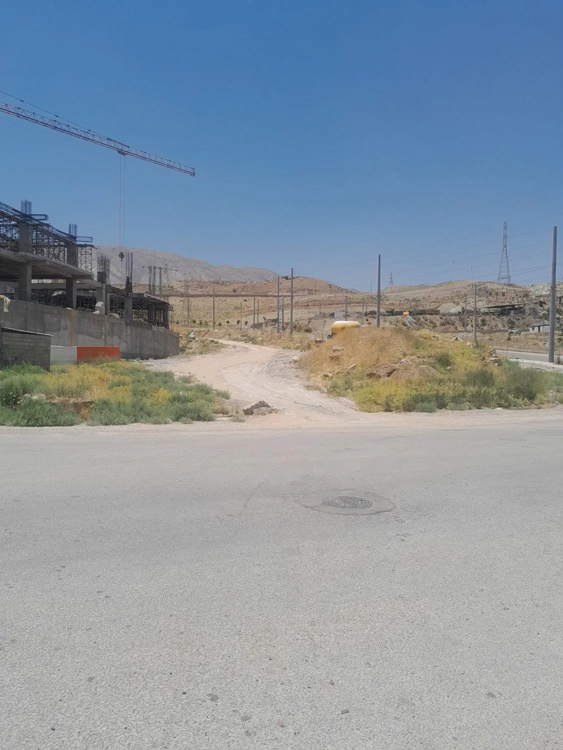فروش زمین  شهرک گلستان ۳۰۰ متر