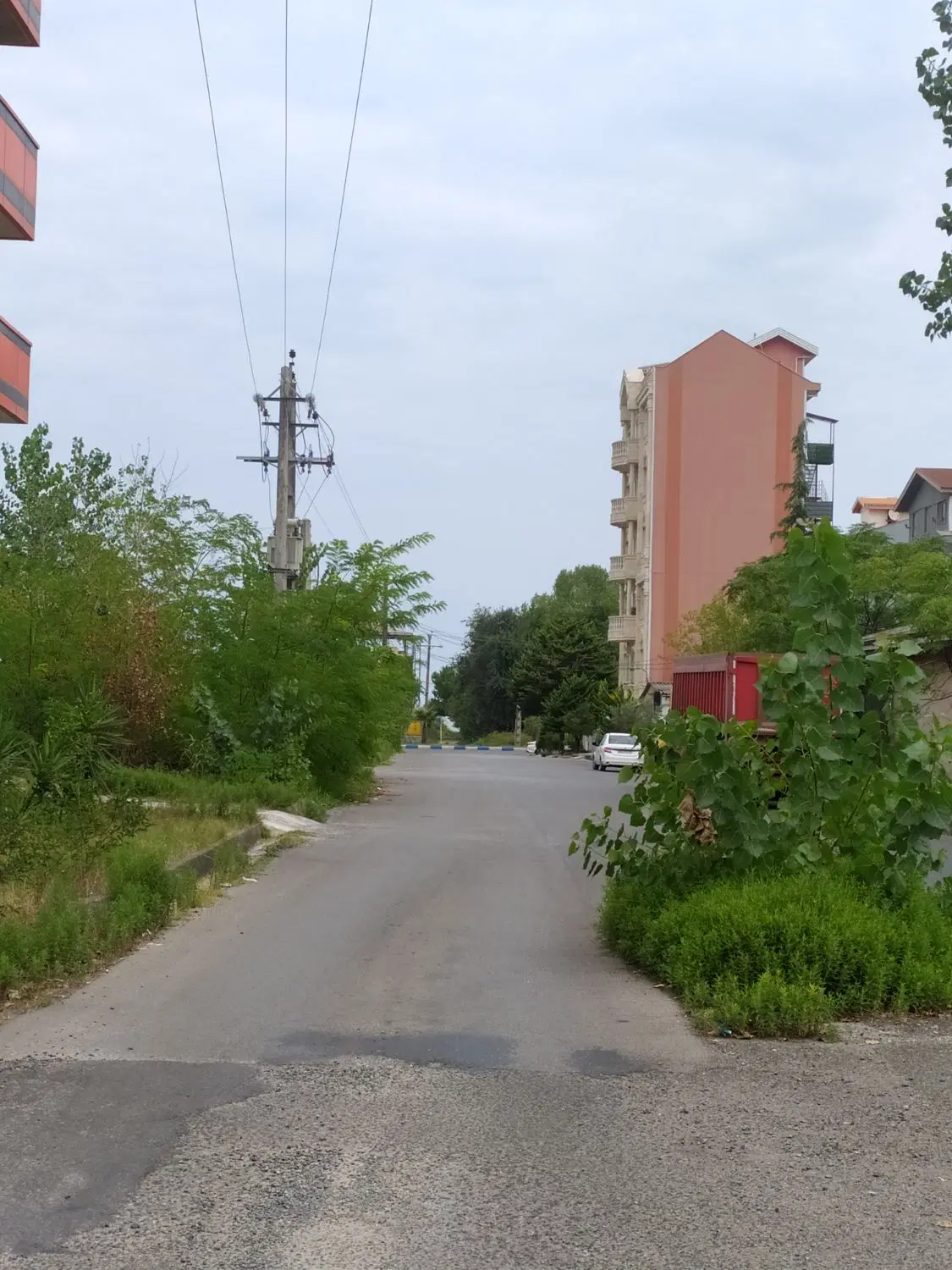 زمین ۳۶۷ متر سه نبش تجاری مسکونی انزلی اطبا