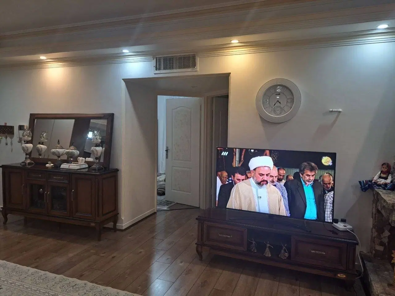 ۱۰۰ متر _ سنددار_ ۲خواب _ ابن سینا