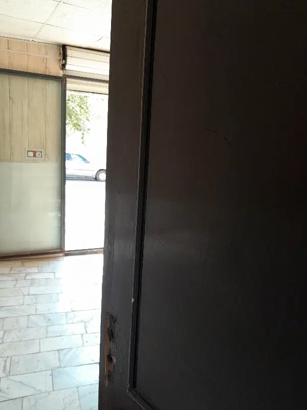 اجاره مغازه بیست متری