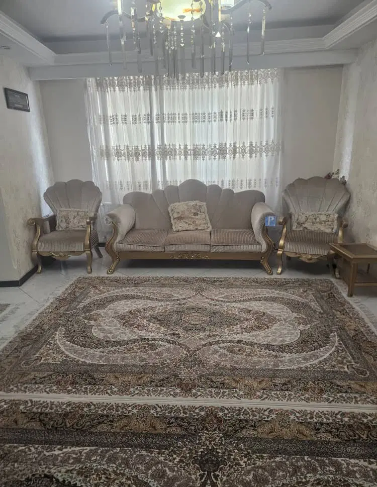 ۵۲ متری پارکینگدار