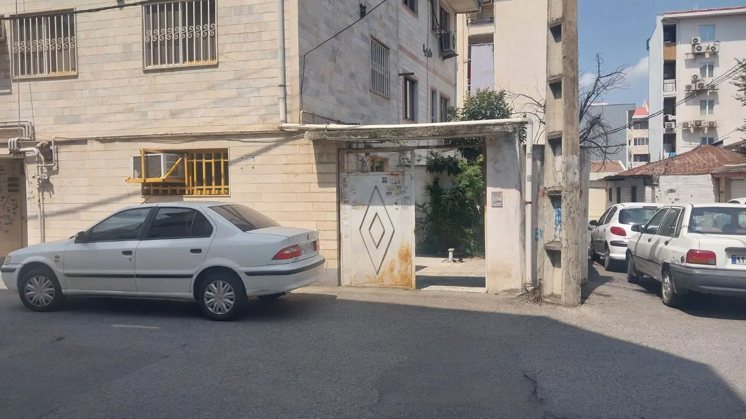 واحد سوئیت شخصی سام نقره دشت