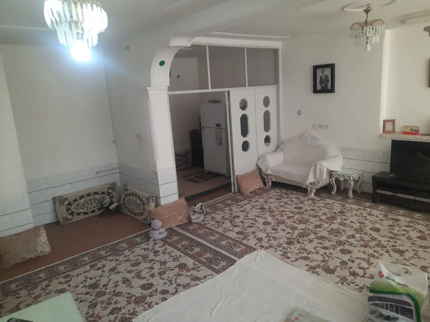 ۱۰۰متر خانه ویلایی ۲خوابه حیاط دار اکازیون در بست