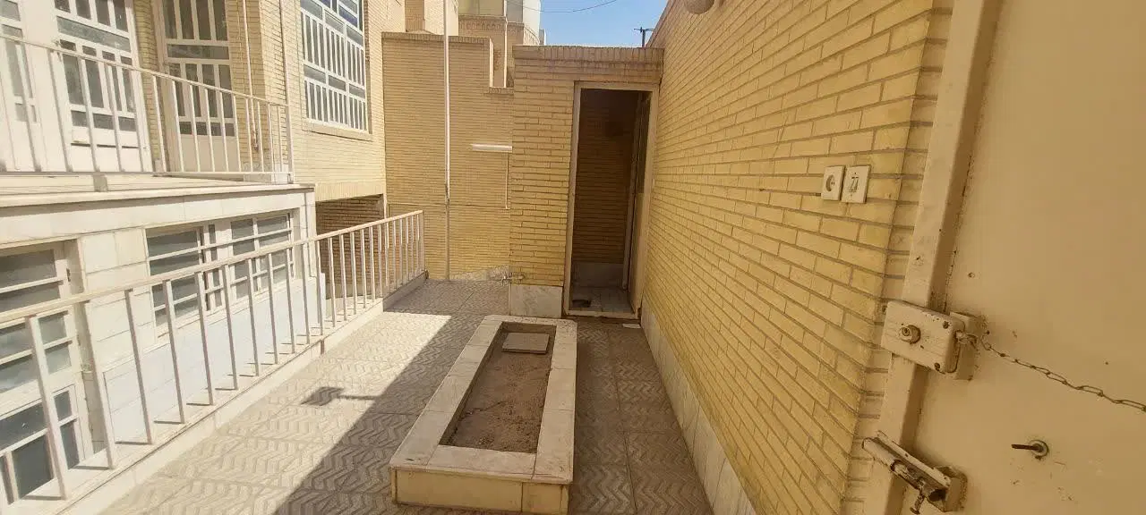 منزل دو طبقه اهرستان