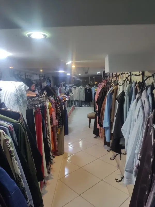 رهن و اجاره ی بک باب مغازه بزرگ
