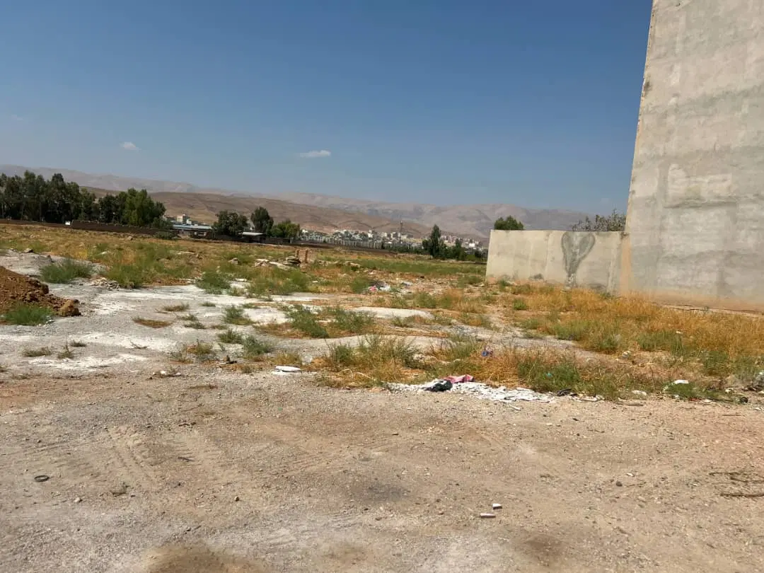 زمین 280 متری درب ساختمان سبحان