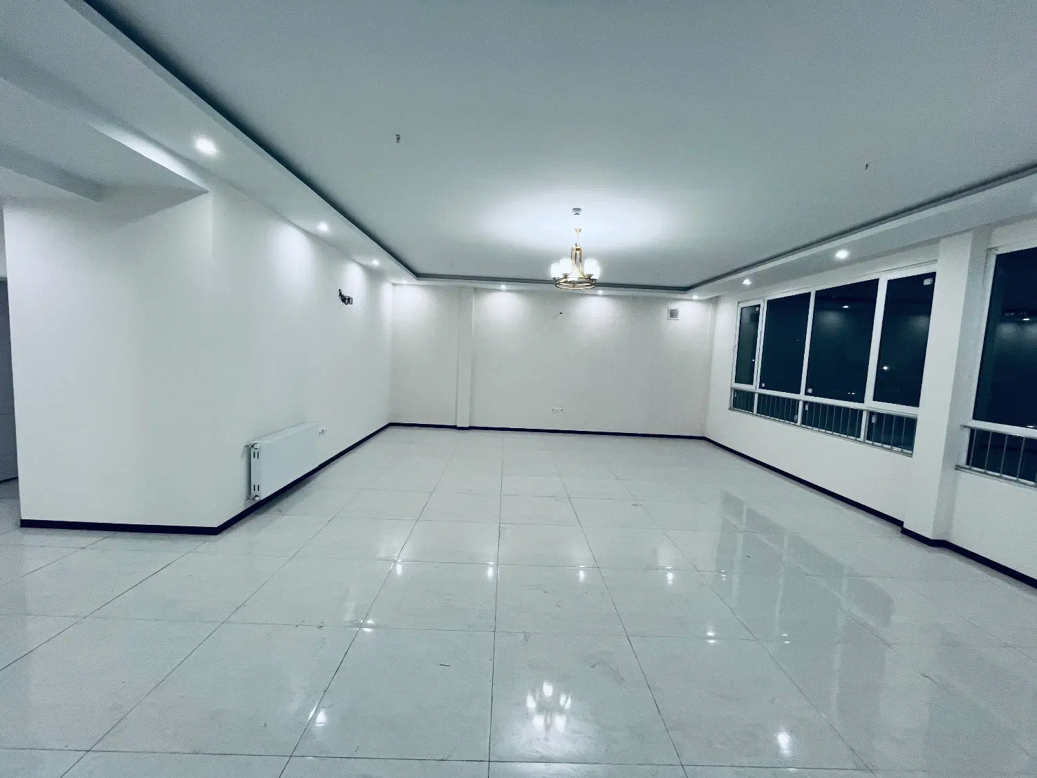 آپارتمان ۱۵۰ متری ابتدای الهیه حاشیه میثاق