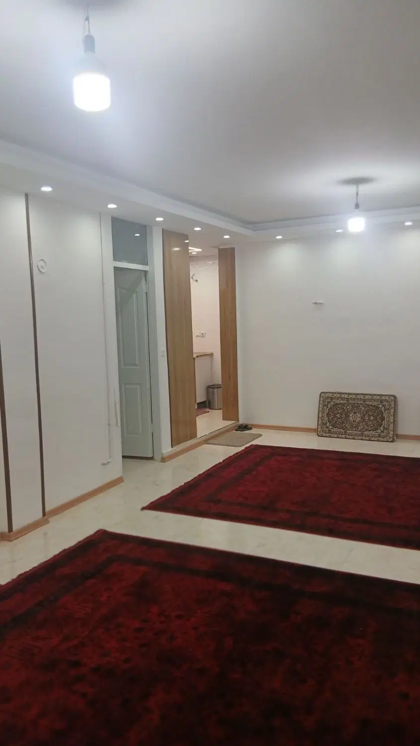 آپارتمان دو خوابه