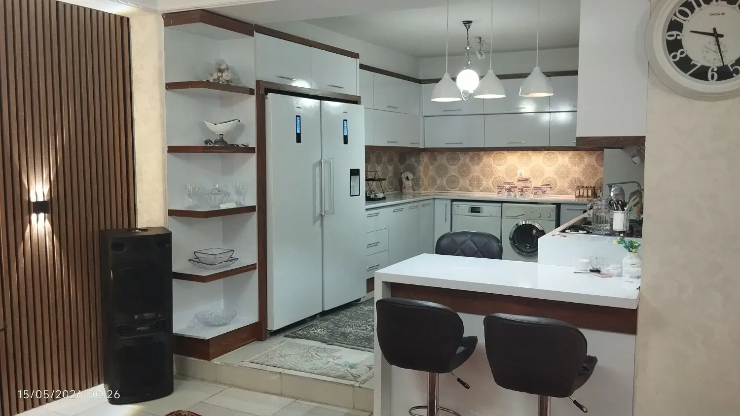 فروش آپارتمان ششگلان اول عباسی