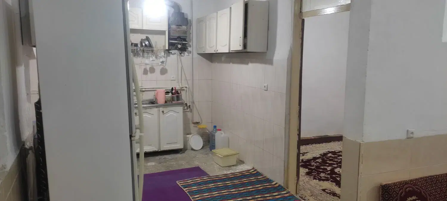 همخونه میخوام