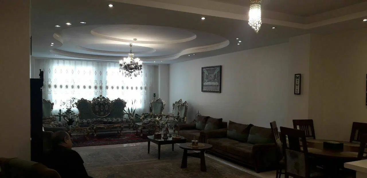 86 متر باغستان