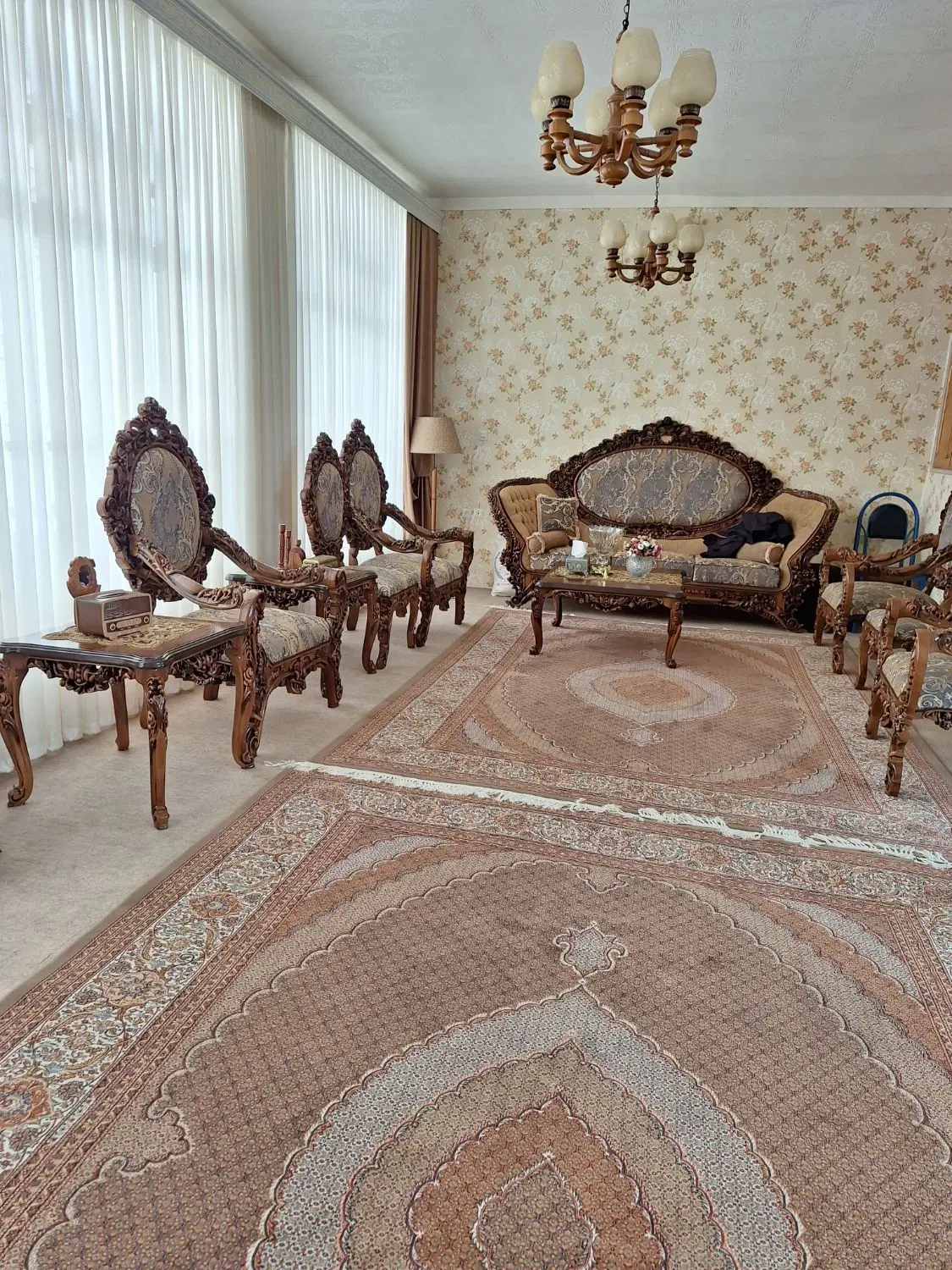 حیاط ۸۶ متری ۲طبقه منجم