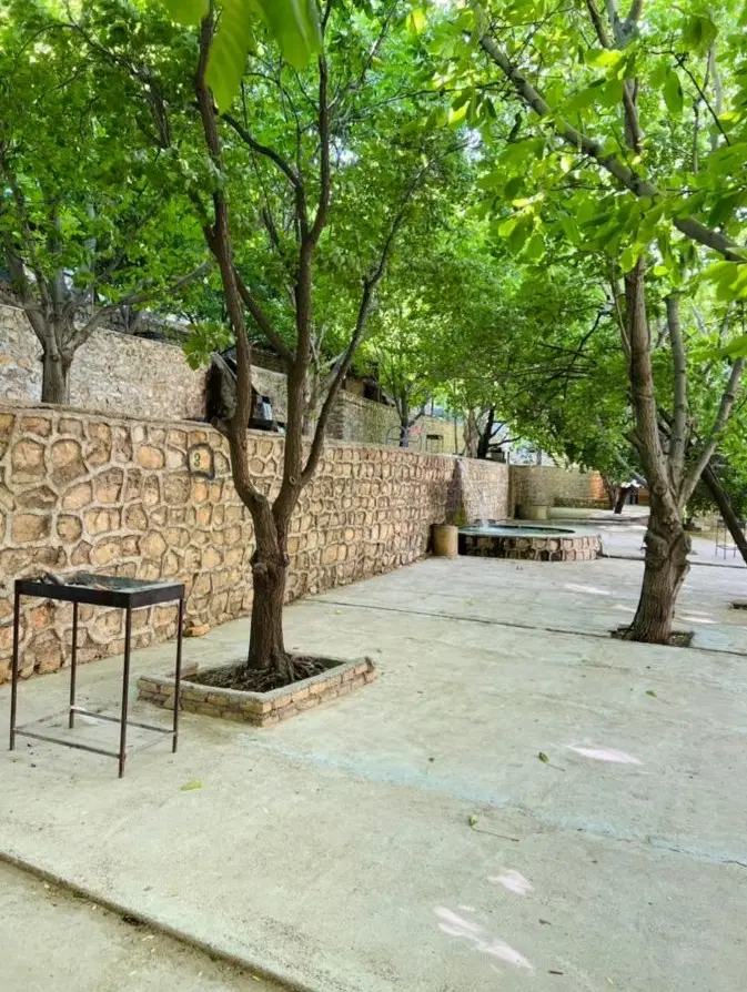 زمین ۲۸۸ متری با مجوز ساخت و ویو خوب نزدیک شیراز