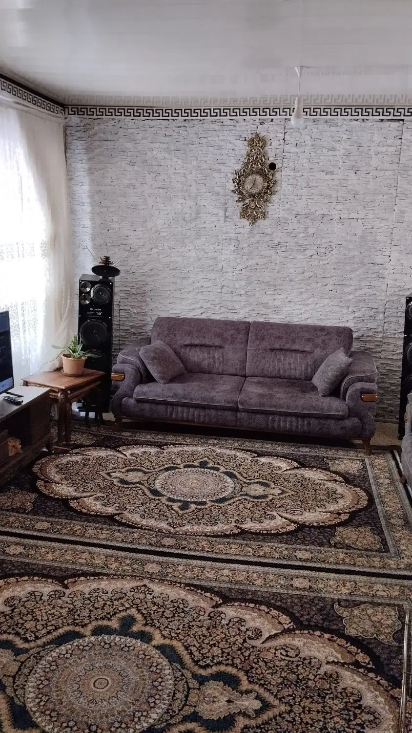 دو نبش صائب تبریزی