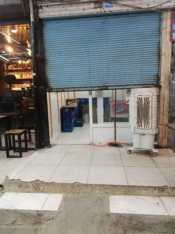 مغازه حصیر اباد خیابان ۵ چهار راه اول