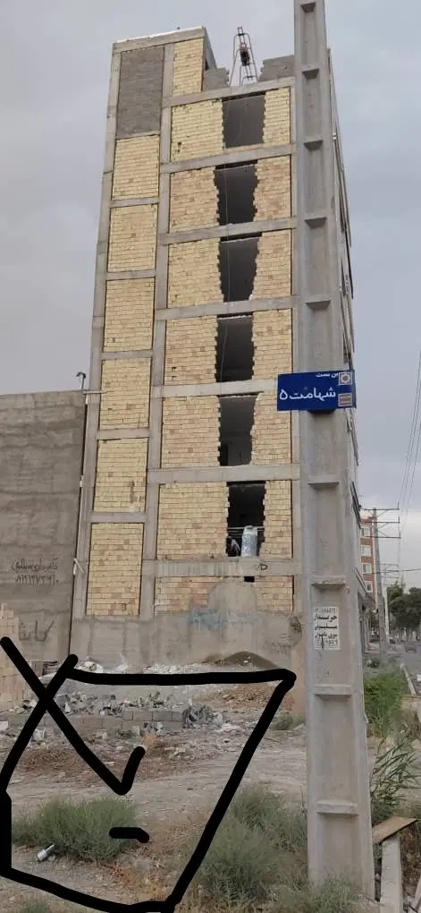 ۲۳۸ متر دو نبش بر لاله ۷ غربی